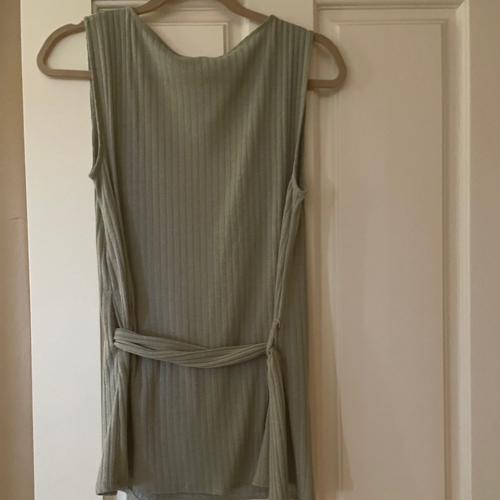 Mango Wrap Top - Picture 2 of 3
